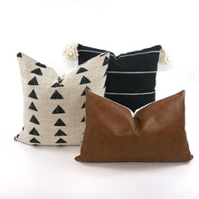 Load image into Gallery viewer, Tribal pillow cover
