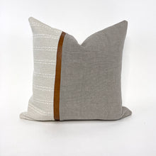 Load image into Gallery viewer, Jen pillow cover
