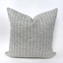 Load image into Gallery viewer, Marianne pillow cover
